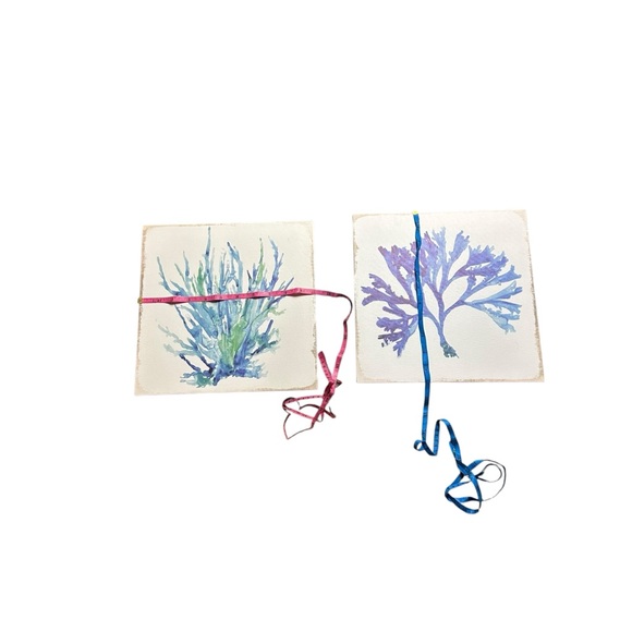 Set of Two Botanical Art Prints - Picture 2 of 15